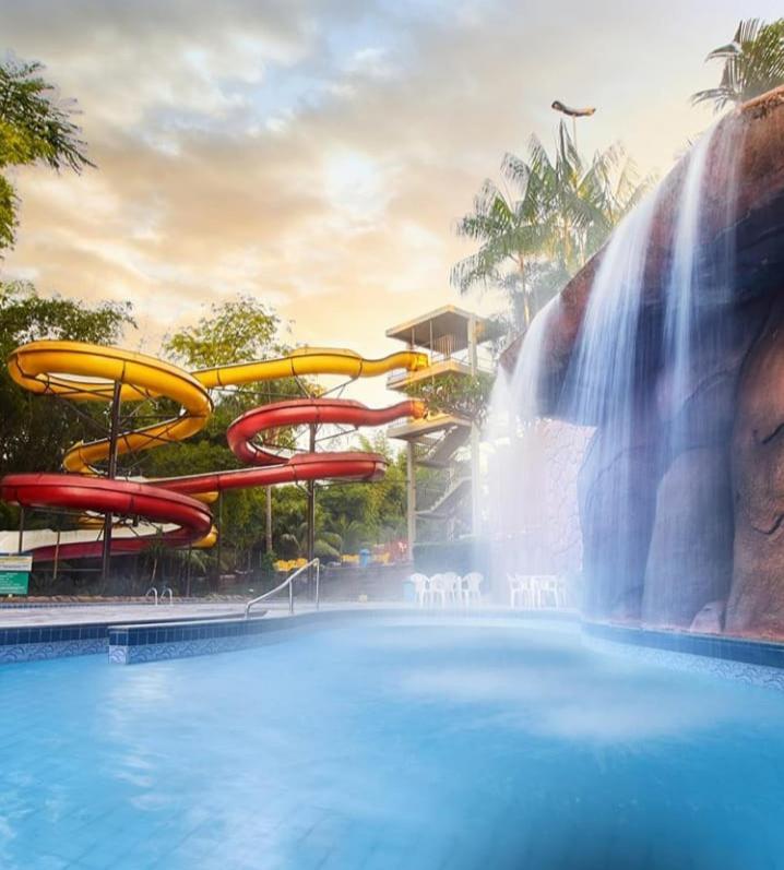Suite Caldas Novas - Golden Dolphin Grand Hotel Exterior foto